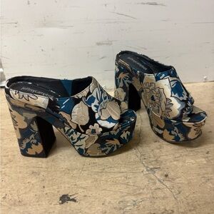 Jeffrey Campbell Women's Platform Heels - Blue and Tan Floral
